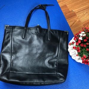 Coach Black Leather Shoulder Bag